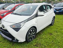 TOYOTA AYGO Connect 1.0 VVT-i 72 CV 5 porte x-play