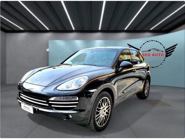 PORSCHE CAYENNE 3.0 Diesel 250CV Platinum Edition RedAuto