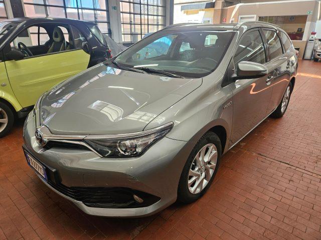 TOYOTA AURIS 1.8 Hybrid Active NEOPATENTATI