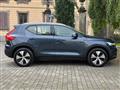 VOLVO XC40 T2 Momentum Pro