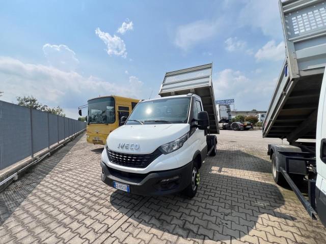 IVECO DAILY 35C14 3450 RIBALTABILE Daily 35S16HA8DV CRV 3.0 HPT PLM-TM-DC 4p. Furgone Hi-Matic