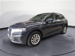 AUDI Q5 35 TDI quattro S tronic Business