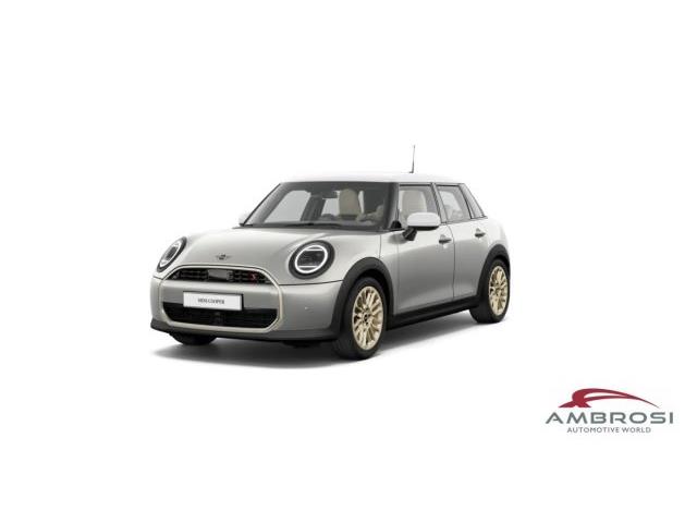 MINI NEW COOPER 5 PORTE 5 PORTE FAVOURED