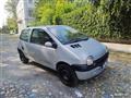 RENAULT TWINGO 1.2i Dynamique - Clima - Ok neopatentati pochi km