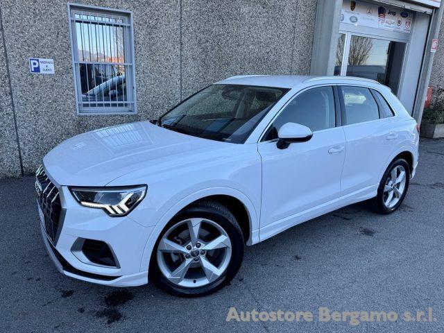 AUDI Q3 35 TFSI S tronic Business Advanced "MATRIX"RADAR"