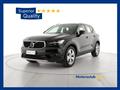 VOLVO XC40 T2 Momentum Pro