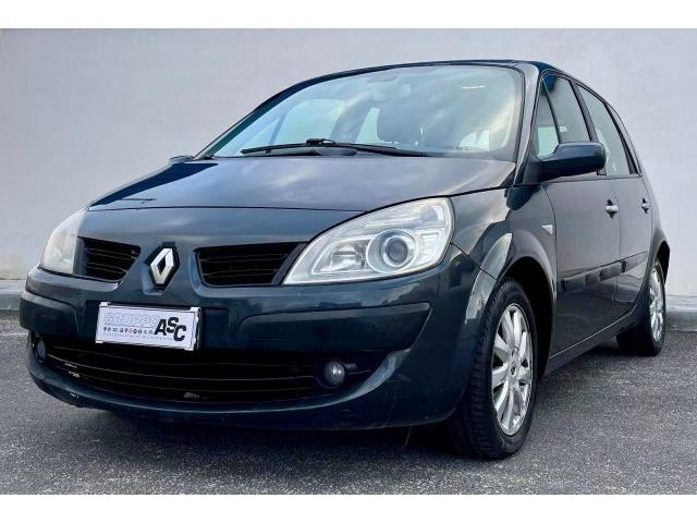 RENAULT SCENIC 1.5 dCi 105CV Dynamique OK NEOPATENTATI