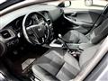 VOLVO V40 D2 Powershift Summum