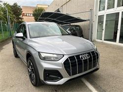 AUDI Q5 40TDI 204 CVquattro S tron. Business Advanced KM 0