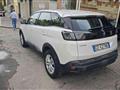 PEUGEOT 3008 BlueHDi 130 S&S Active Business