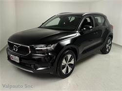 VOLVO XC40 B4 AWD automatico Ultimate Dark