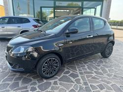 LANCIA YPSILON 1.0 FireFly 5 porte S&S Hybrid Oro x NEOPATENTATI