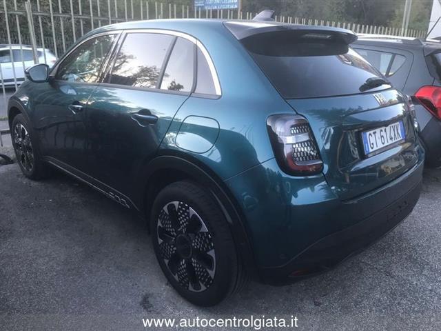 FIAT 600 HYBRID 600 Hybrid DCT MHEV La Prima