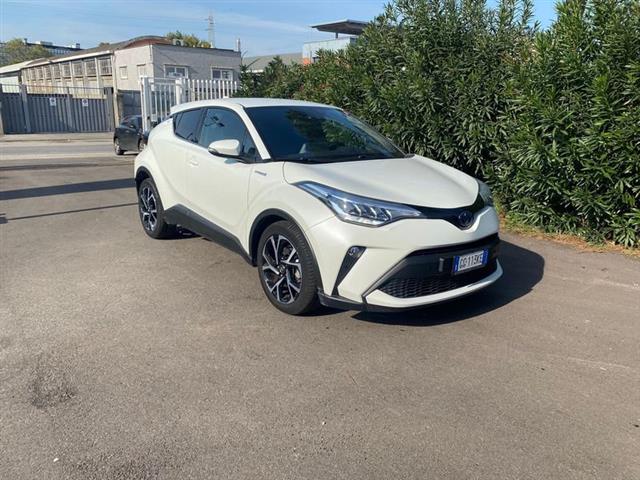 TOYOTA C-HR 1.8 Hybrid E-CVT Trend