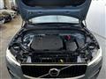 VOLVO XC60 B4 (d) AWD automatico Momentum