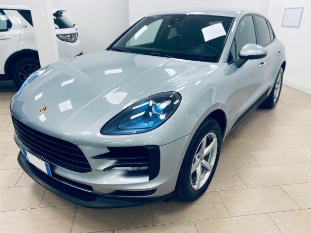 PORSCHE MACAN 2.0