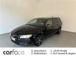 VOLVO V70 2.0 D