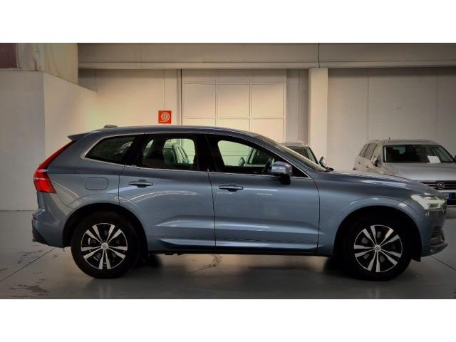 VOLVO XC60 B4 d AWD Geartronic -KAMERA-CAR PLAY-LED-VIRTUAL