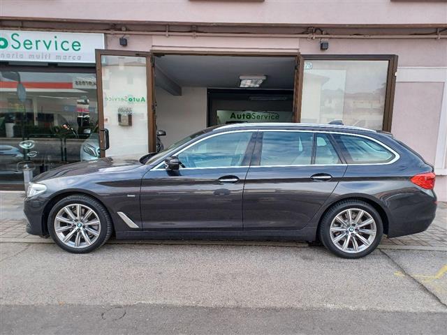 BMW Serie 5 520d xDrive Touring Luxury