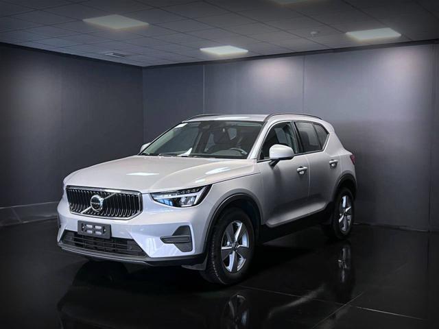 VOLVO XC40 T2 automatico Essential