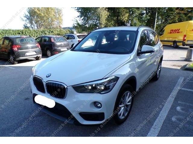 BMW X1 sDrive18d Advantage Automatica