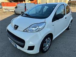 PEUGEOT 107 Bellissima senza nessun lavoro da fare 1.0 68CV 5p