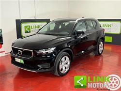 VOLVO XC40 D3 Momentum Pro IVA TETTO PANO -2ANNI GARANZIA-