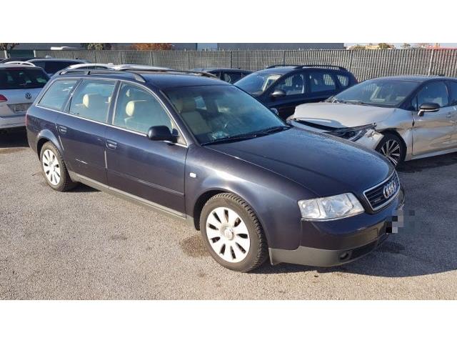 AUDI A6 AVANT 2.5 V6 TDI/180 CV cat Av. QUATTRO