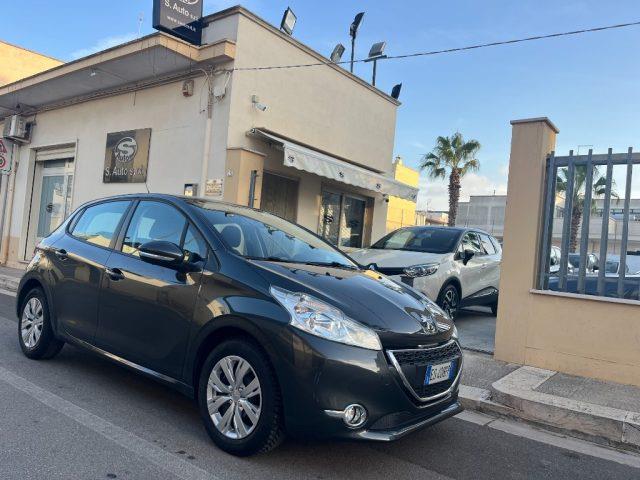 PEUGEOT 208 (2012) 1.4HDi 68CV Allure