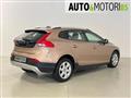 VOLVO V40 CROSS COUNTRY D2 Momentum