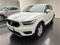 VOLVO XC40 T3 Momentum