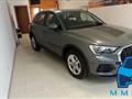 AUDI Q3 35 TDI Business Advanced