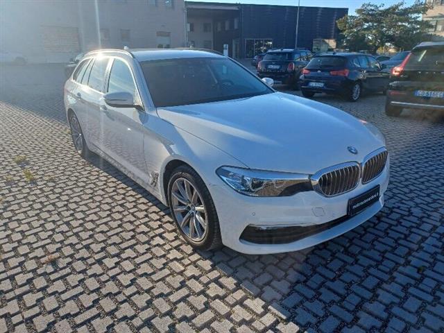 BMW SERIE 5 TOURING 520d xDrive Touring Business