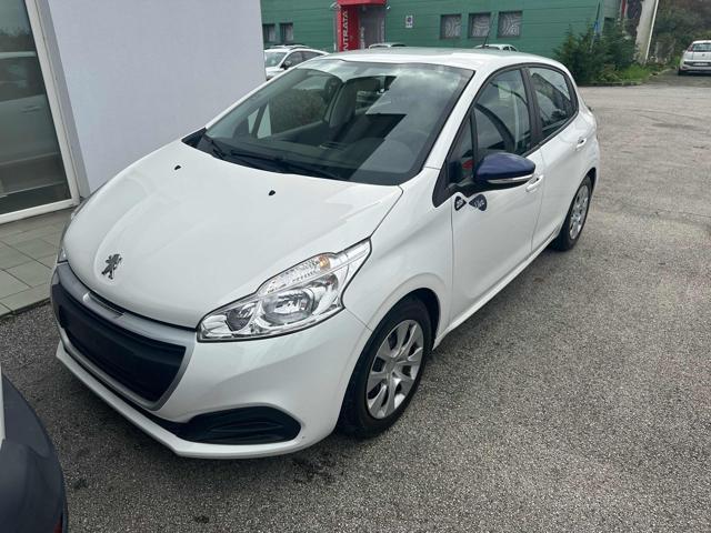 PEUGEOT 208 (2012) PureTech 1.2 Like