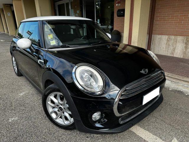 MINI MINI 3 PORTE 1.5 Cooper D AUT /Harman Kardon