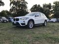 BMW X1 xdrive20d * Si parcheggia da sola! * Full-LED Auto