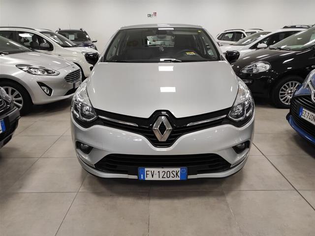 RENAULT CLIO 1.5 dCi Moschino Zen 75CV