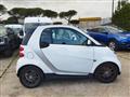 SMART FORTWO 1.0cc OK NEOPATENTATI 61cv CERCHI IN LEGA STEREO