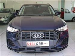 AUDI Q3 S-TRONIC