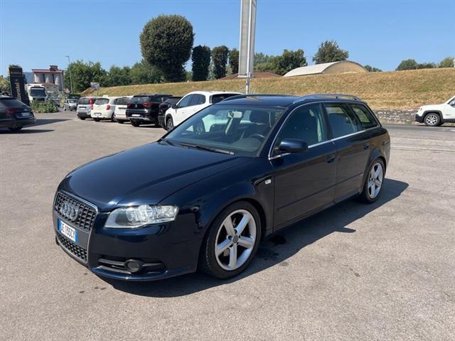 AUDI A4 AVANT A4 2.0 16V TDI Avant Top