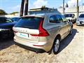 VOLVO XC60 2.0cc PLUG-IN HYBRID 303cv T8 BUSINESS PLUS NAVI