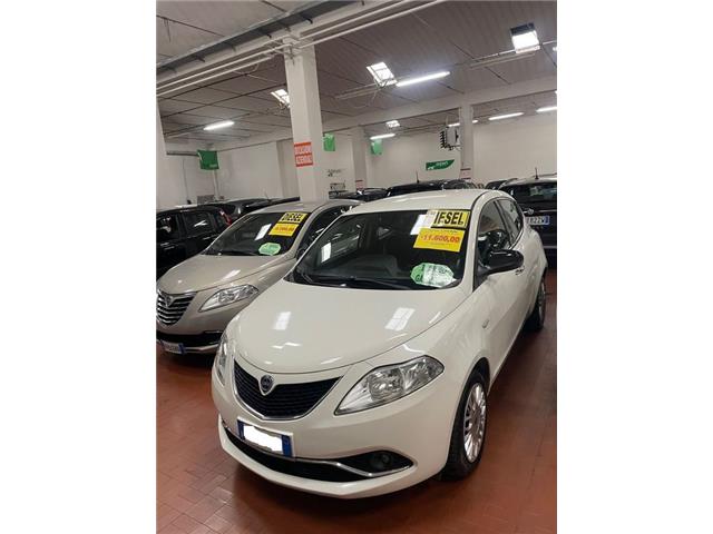 LANCIA YPSILON 1.3 MJT 16V 95 CV 5 porte S&S Gold