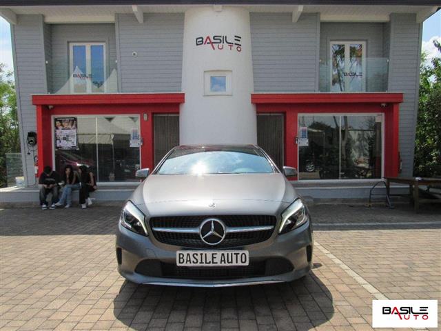 MERCEDES Classe A A 200 d Automatic 4Matic Premium