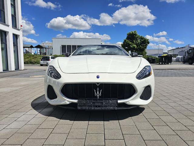 MASERATI GRANCABRIO 4.7 V8 VERSIONE S NOLEGGIO CON TARGA TEDESCA