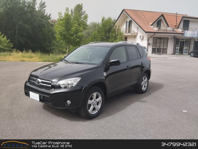 TOYOTA RAV4 Luxury 2.2 D-CAT