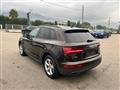 AUDI Q5 30 TDI S tronic Business