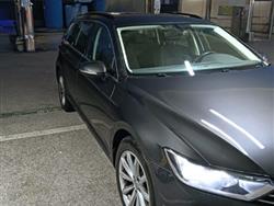 VOLKSWAGEN PASSAT 1.6 TDI SCR DSG Business BMT