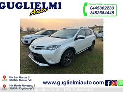 TOYOTA RAV4 2.0 D-4D 2WD Style White Ed.