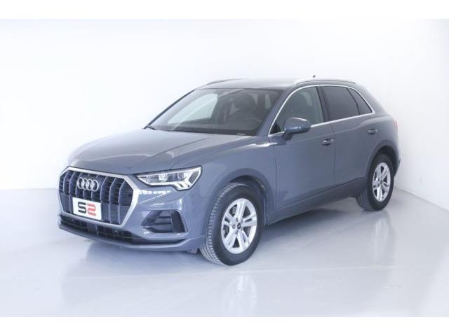 AUDI Q3 35 TDI quattro S tronic  Fari LED/ Gancio traino