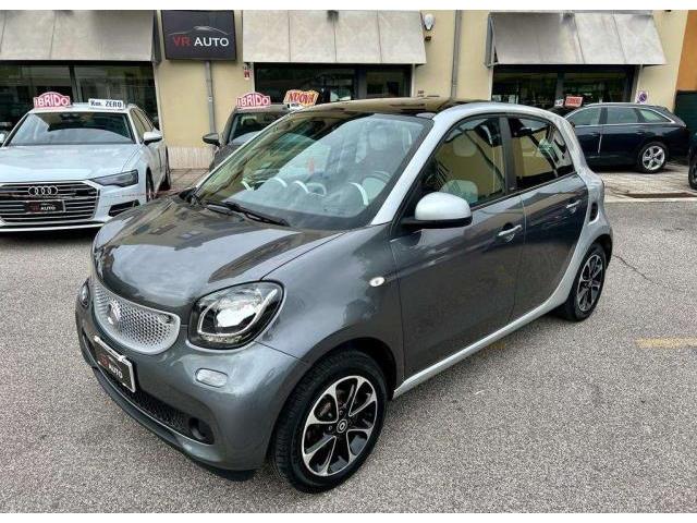 SMART Forfour NEOPATENTATI 1.0 Passion 71cv TETTO PANORAMICO